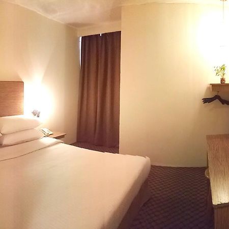 Hotel Sri Sutra - Bandar Sunway 3 ペタリンジャヤ エクステリア 写真