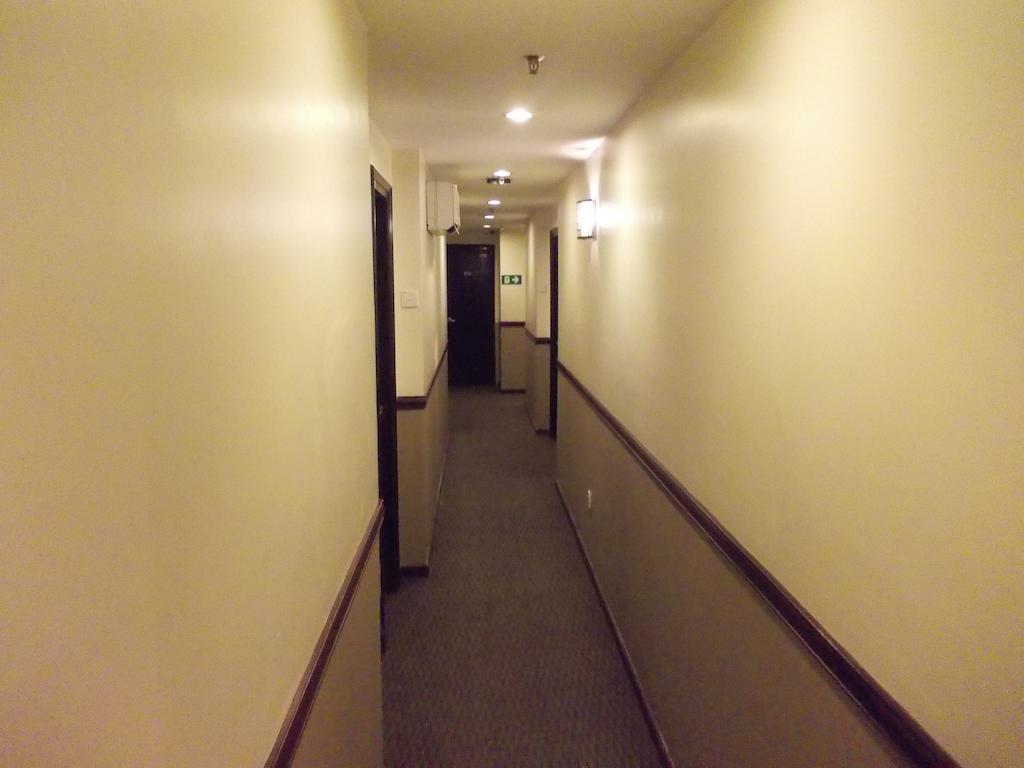 Hotel Sri Sutra - Bandar Sunway 3 ペタリンジャヤ エクステリア 写真