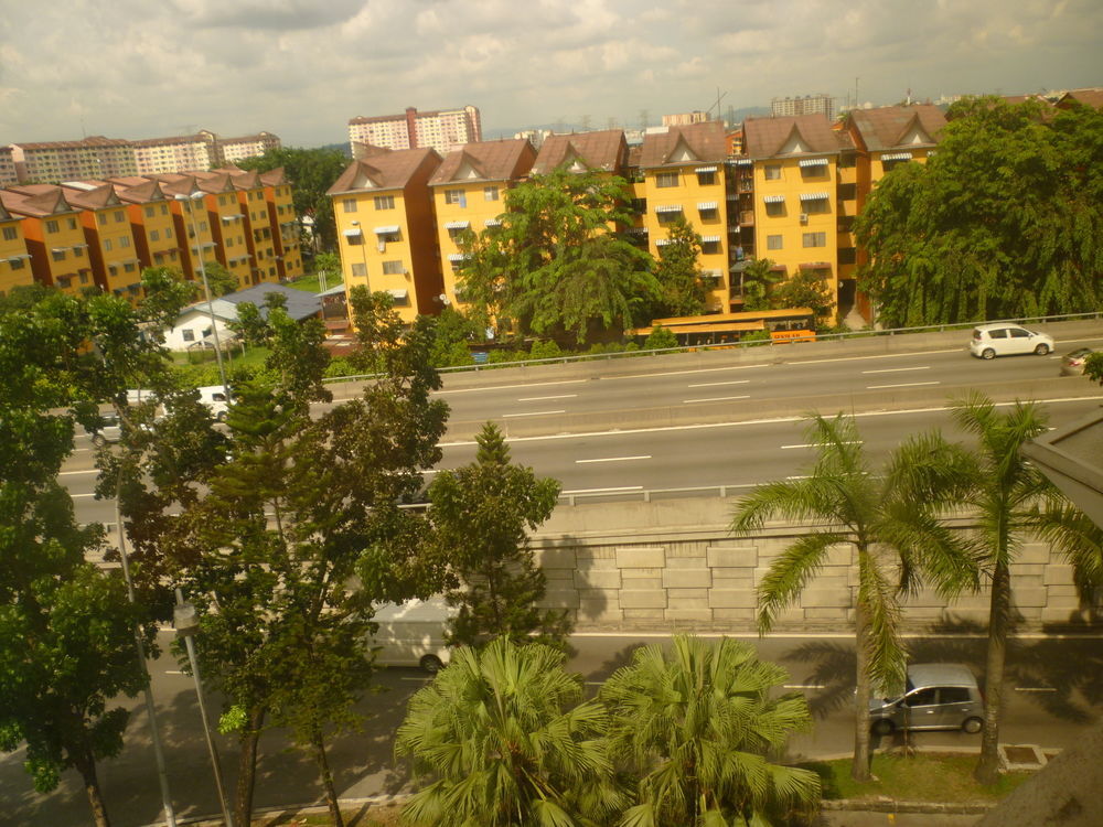 Hotel Sri Sutra - Bandar Sunway 3 ペタリンジャヤ エクステリア 写真