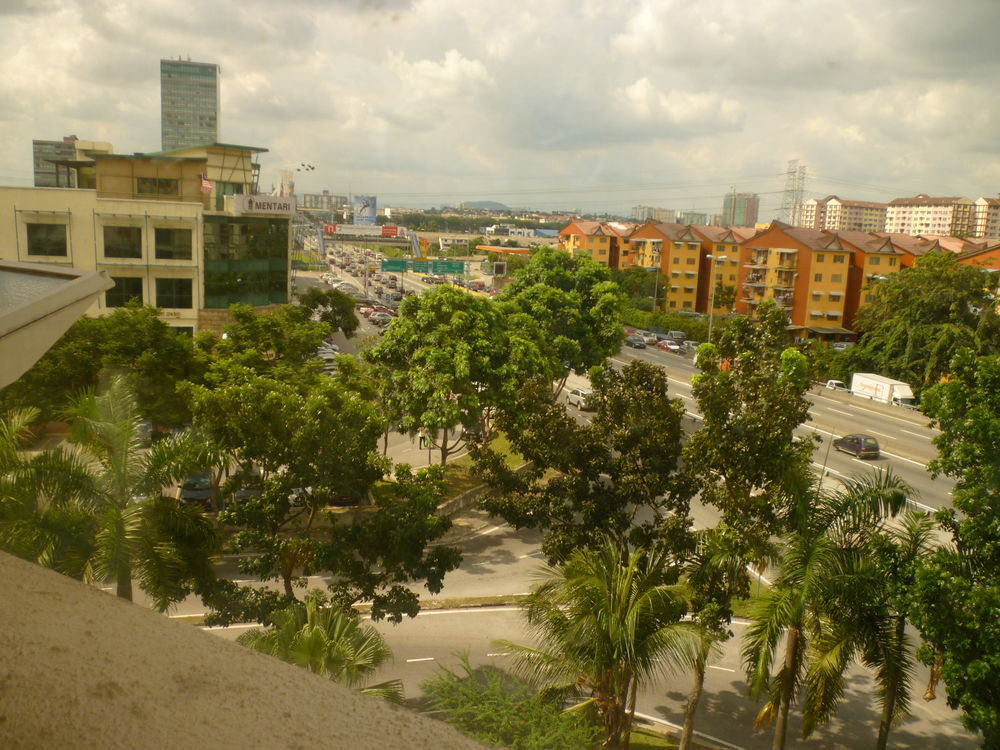 Hotel Sri Sutra - Bandar Sunway 3 ペタリンジャヤ エクステリア 写真